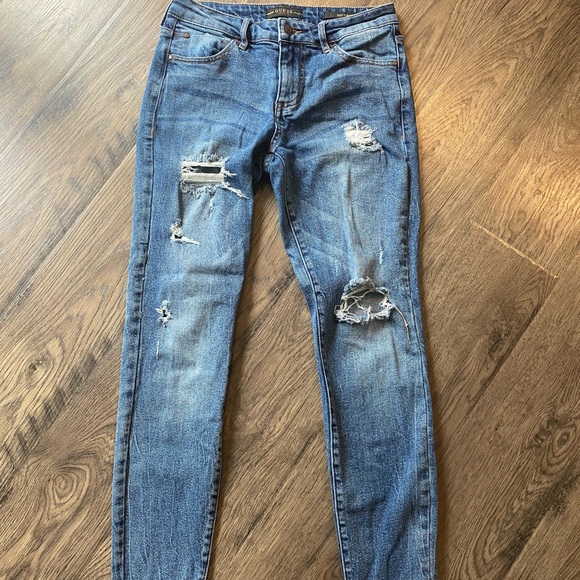 SOLD - Picture 3 of 5